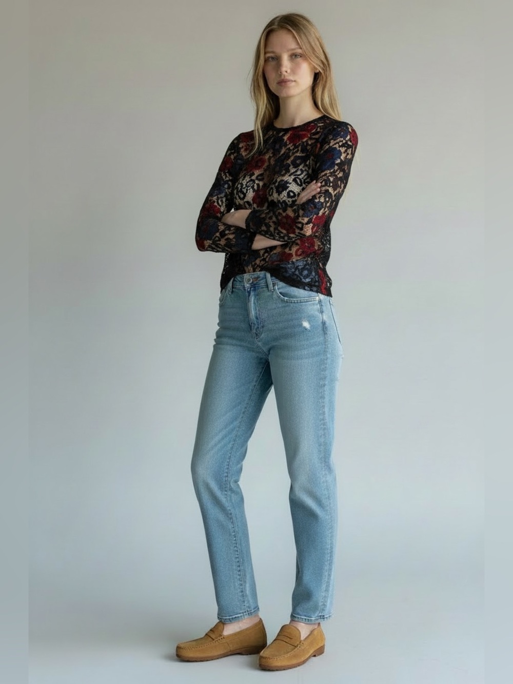GAP Women's Faded Light Blue Straight Jeans